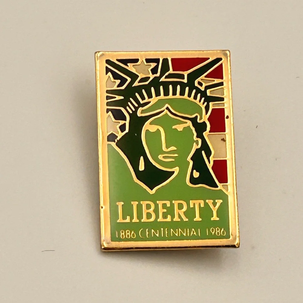 Vintage Statue of Liberty Centennial 1886-1986 Enamel Pin Weineroff Enterprises